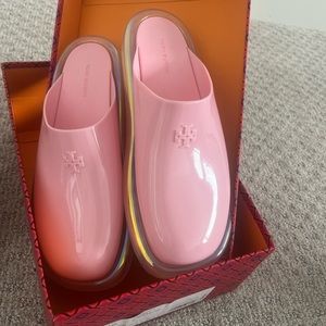 TORY BURCH clogs